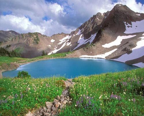 عکس سبز کوه