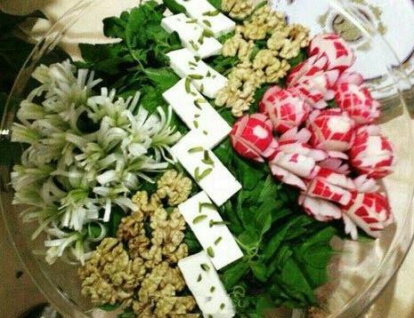 عکس سفره ی افطار ساده و زیبا