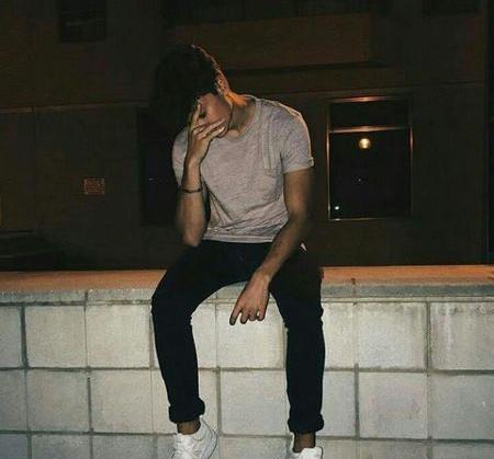 عکس پروفایل پسرانه لاکچری و شاخ