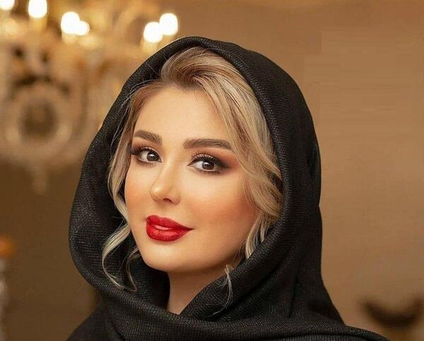 عکس نیوشا ضیغمی بدون شال