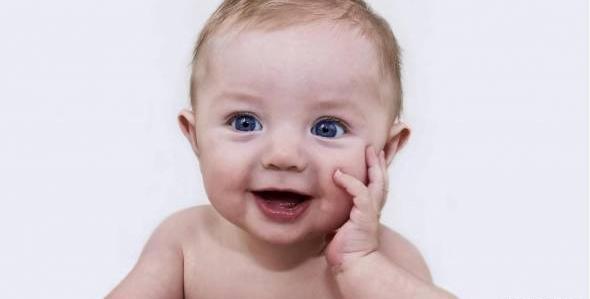 عکس پسر بچه عصبانی