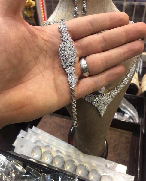 عکس نگین برلیان