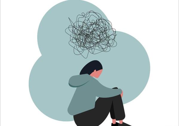 عکس زانوی غم بغل کرده