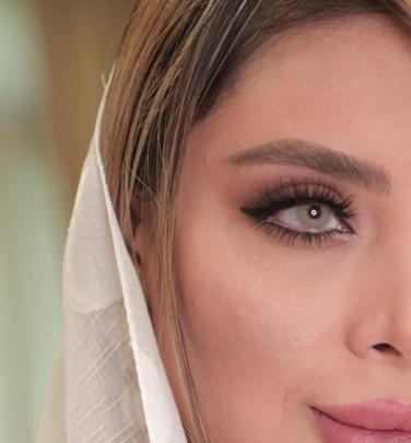 عکس لنز سبز