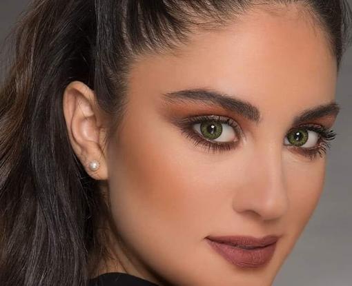 عکس لنز سبز