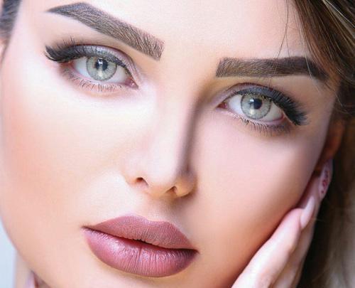 عکس لنز سبز