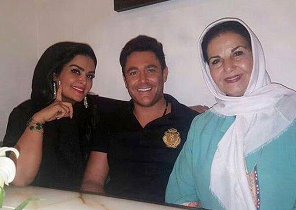 عکس محمد رضا گلزار با خانواده