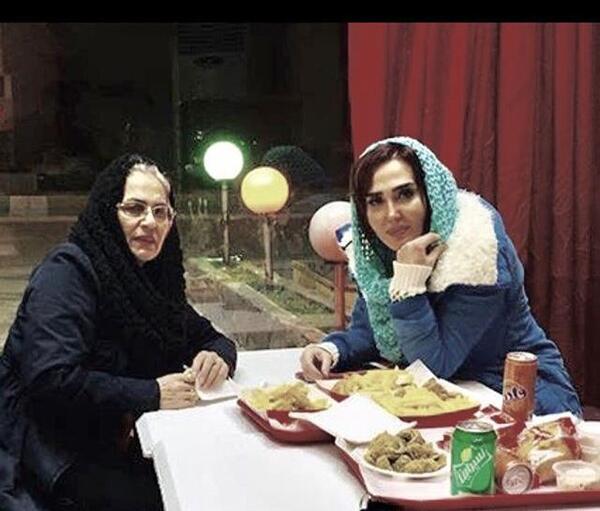 عکسهای جدید زهره فکور صبور و همسرش