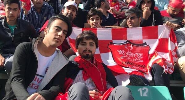عکس زن طرفدار پرسپولیس