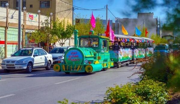 عکس قطار شادی