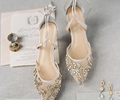عکس لباس نگین کاری شده