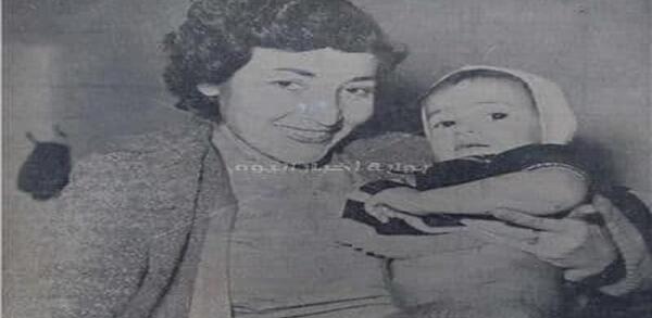 عکس پسر بچه ای که بدنش عقرب تولید میکنه