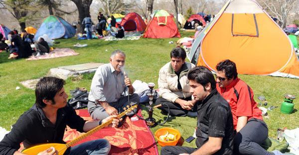 عکس سیزده بدر خانواده
