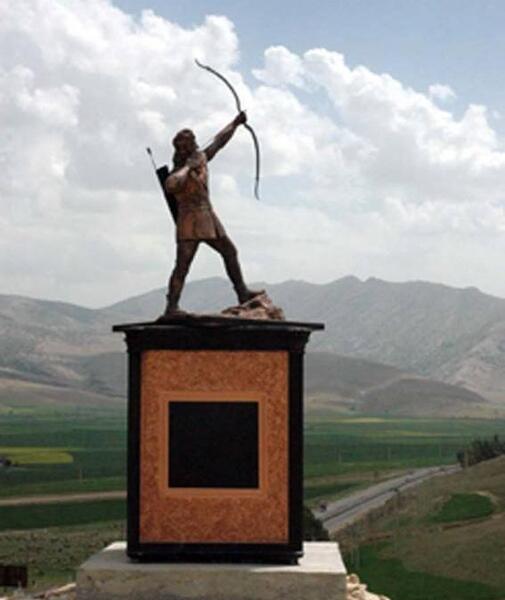 عکس واقعی آرش کمانگیر