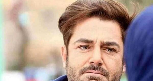 عکس محمد رضا گلزار نوشته