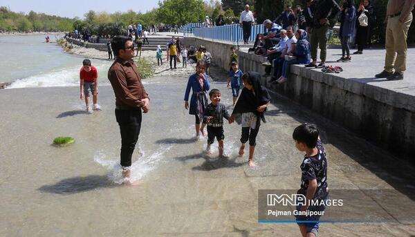 عکس سیزده بدر در اصفهان
