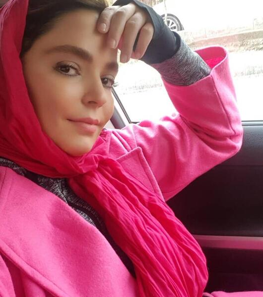 عکس دختر سلفی