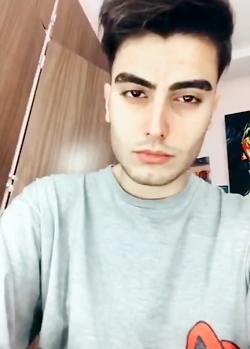 عکس مهراب احمدی تیک تاکر