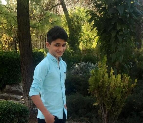 عکس پسر بچه با لباس بختیاری