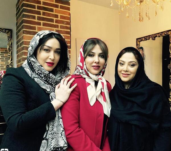 عکس خانم آرایشگر
