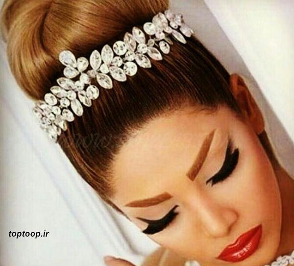 عکس خانم آرایشگر