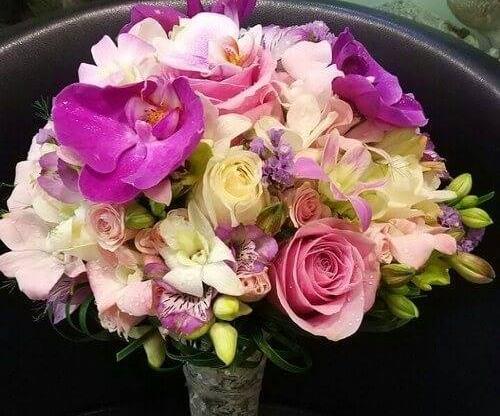 عکس دسته گل عروس ایرانی