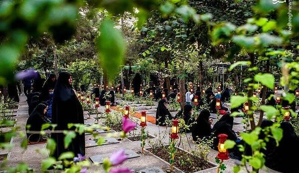 عکس غبارروبی گلزار شهدا