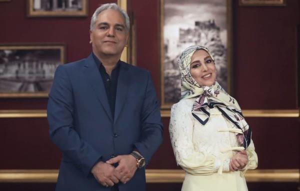 عکس خانم صادقی مجری رادیو جوان