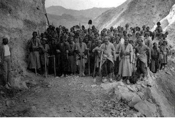 عکس نوشته های جاده چالوس