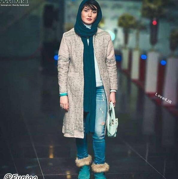 عکس مینا وحید و خواهرش