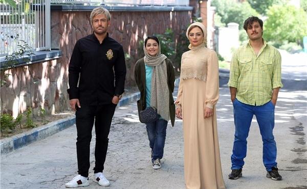 عکس ویلای فیلم آینه بغل