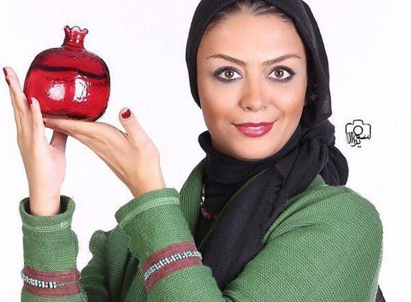 مدل ژست عکس یلدا