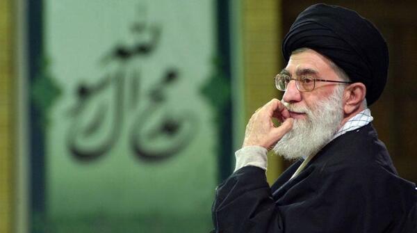 عکسهای غمگین رهبری