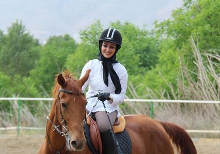 عکس خودکشی نفیسه روشن