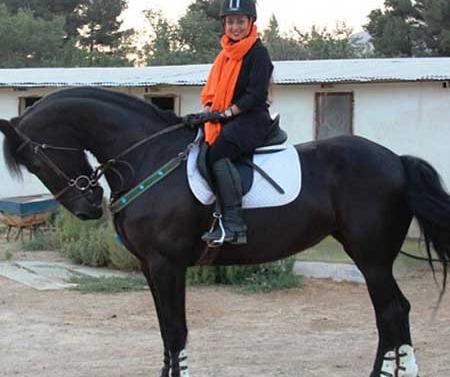عکس خودکشی نفیسه روشن