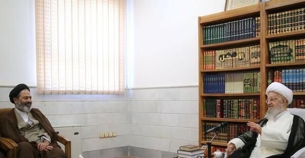 عکس نوشته به کسانی که به شما حسادت میکنند احترام بگذارید