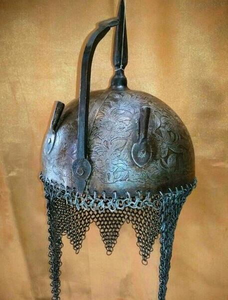 عکس کلاه خود جنگی
