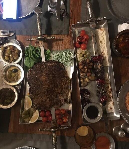 عکس رستوران حس توران