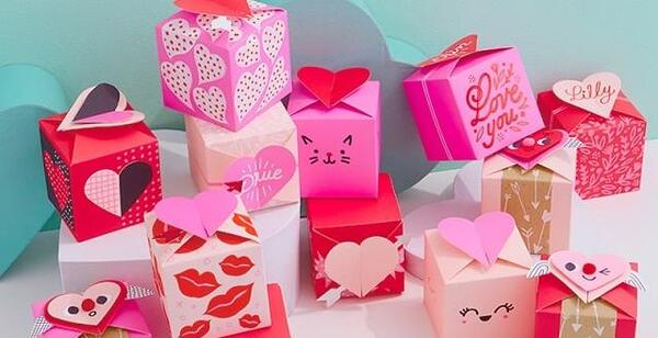عکس کادوی ولنتاین ساده