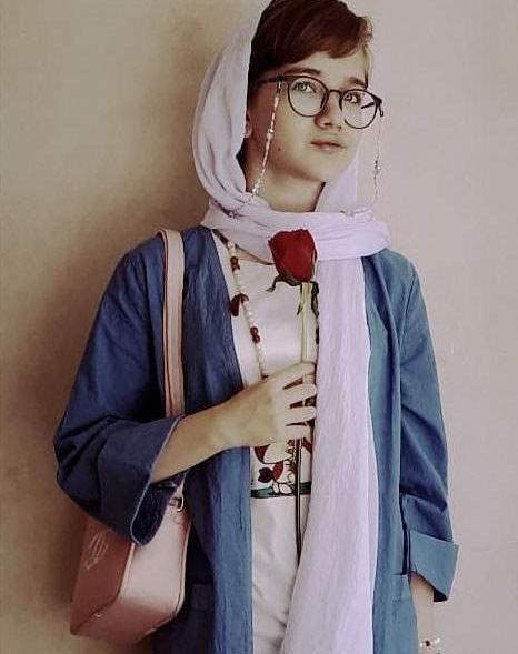 عکس بازیگر عسل مردی در بچه مهندس