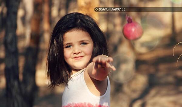 عکس یلدا در فضای باز
