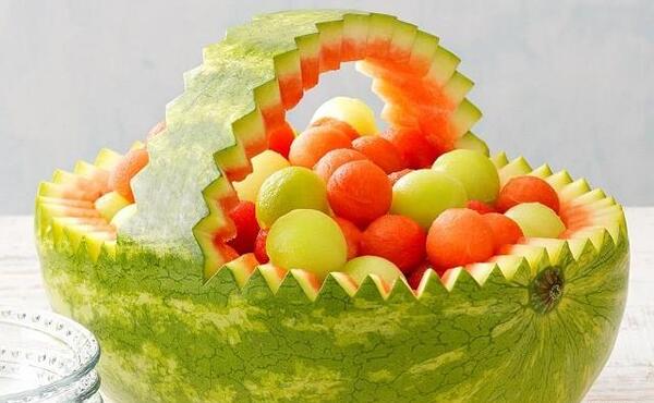 عکس ایده برای شب یلدا با هندوانه