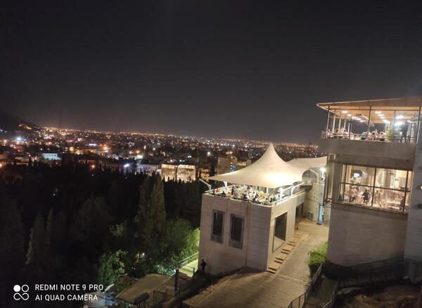 عکس رستوران باکویه شیراز