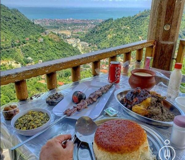 عکس رستوران خاله خاور