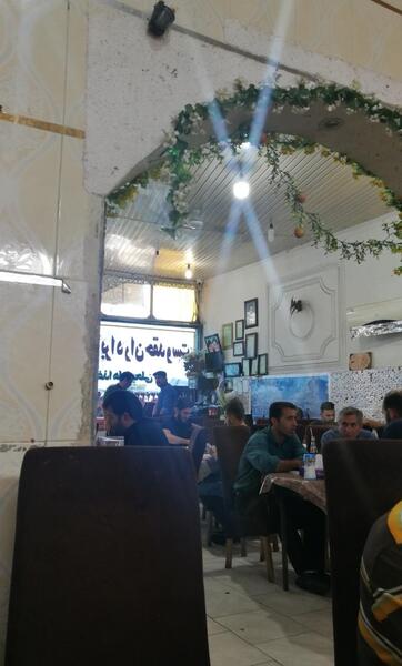 عکس رستوران حقدوست صومعه سرا