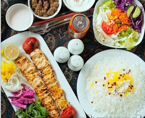 عکس رستوران طاق بستان کرمانشاه