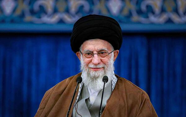 عکس رهبری و امام