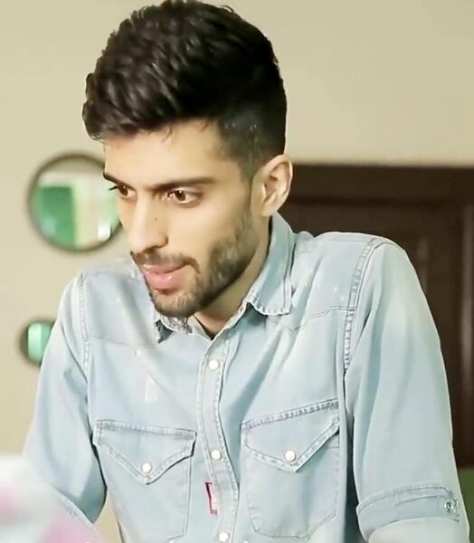 عکس همسر مستر چشمک