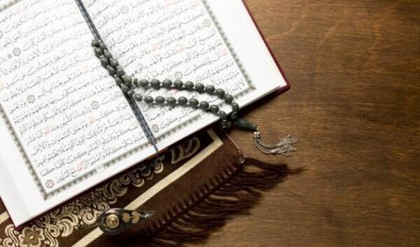 عکس نوشته اللهم اغننی بحلالک