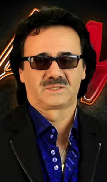 دانلود عکس معین خواننده